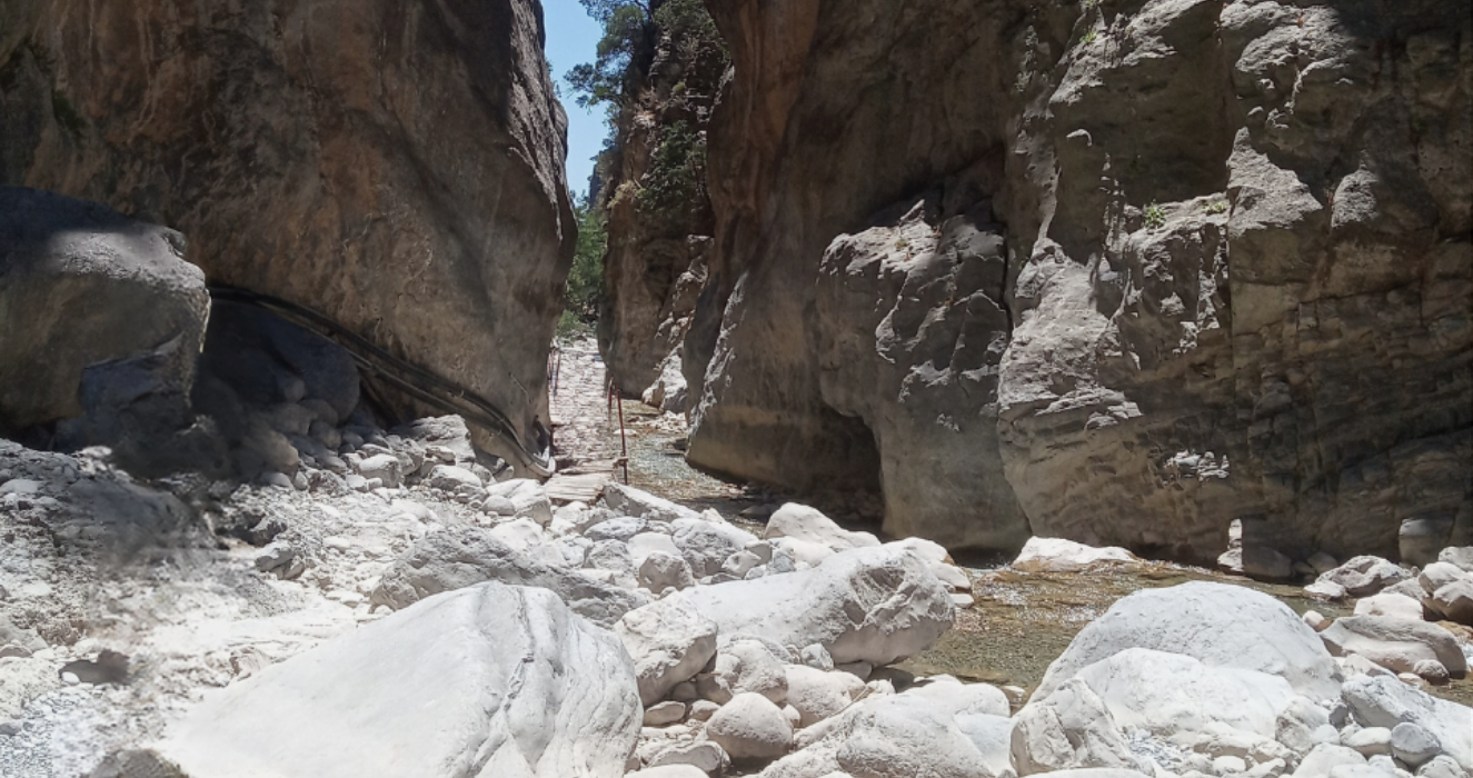 Samaria Gorge Easy Way